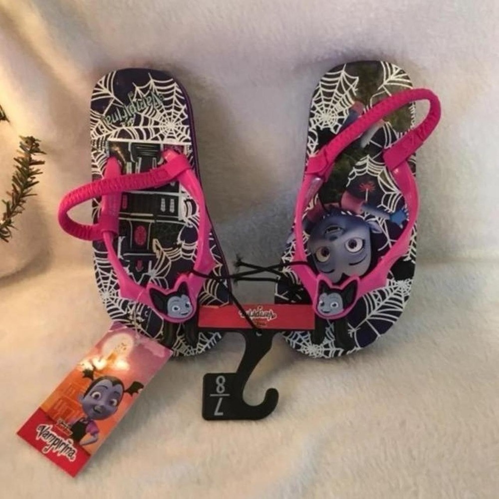 Disney Vampirina Flip Flops Toddler 5/6 Pink New Back Strap Sandals Character